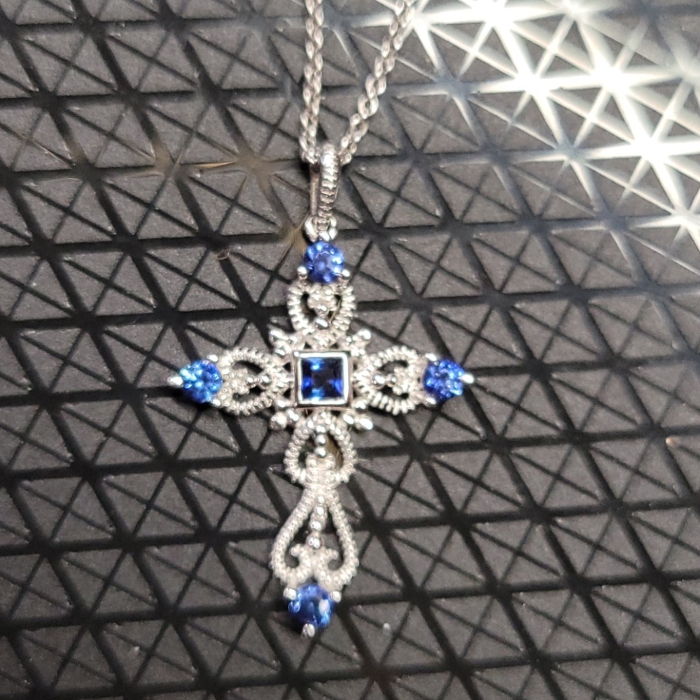 KARIZMA SPA cross .925 18 inch necklace. New.
